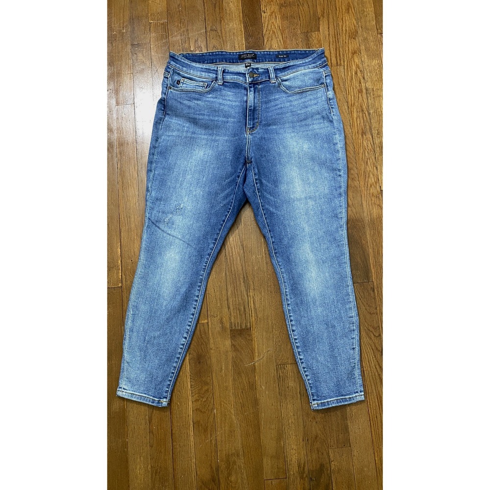 Judy Blue Slim Fit Jeans Size 18W Medium Wash Nice Fade BOHO Comfort Stretch